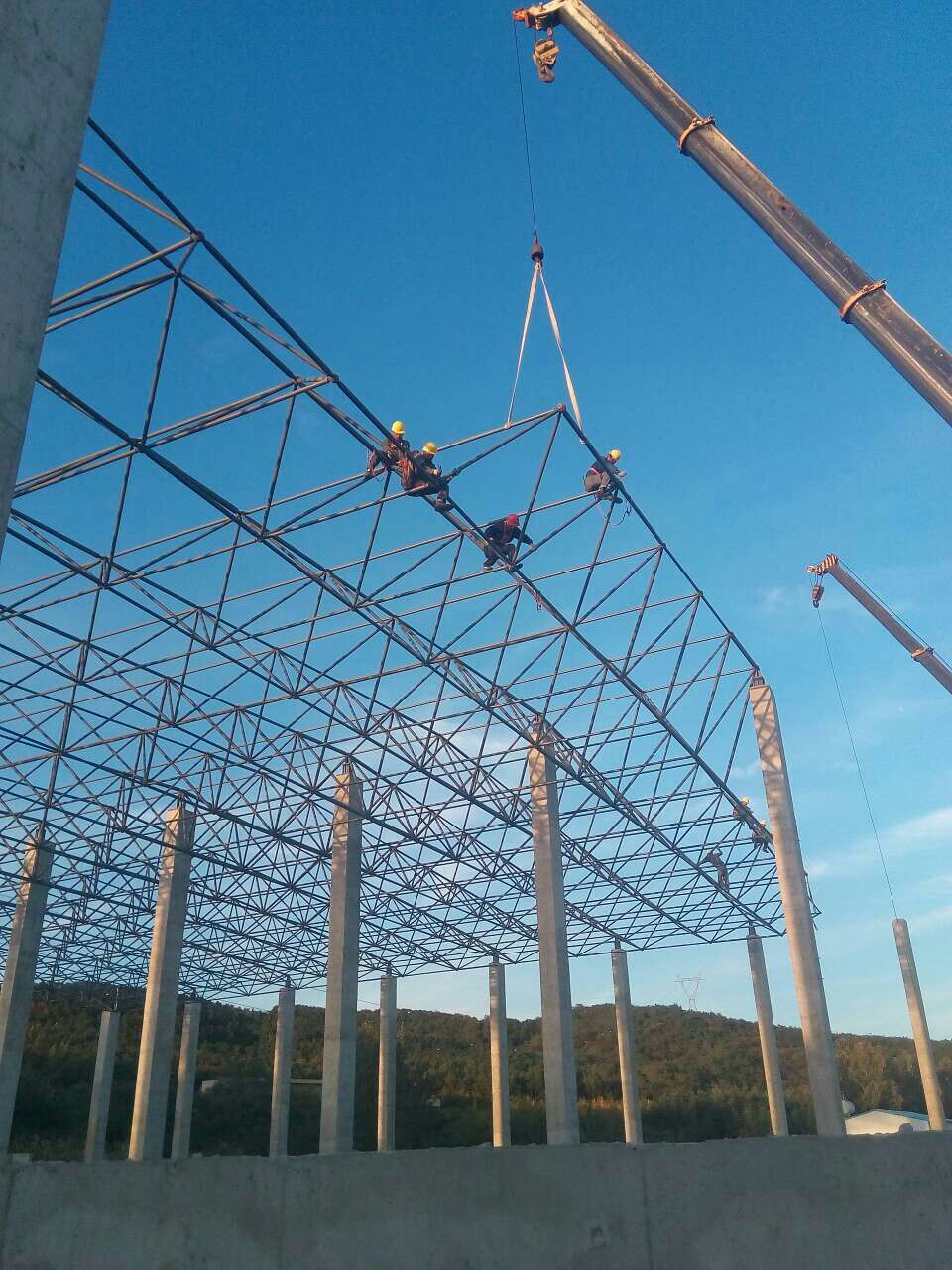 如皋物流园网架